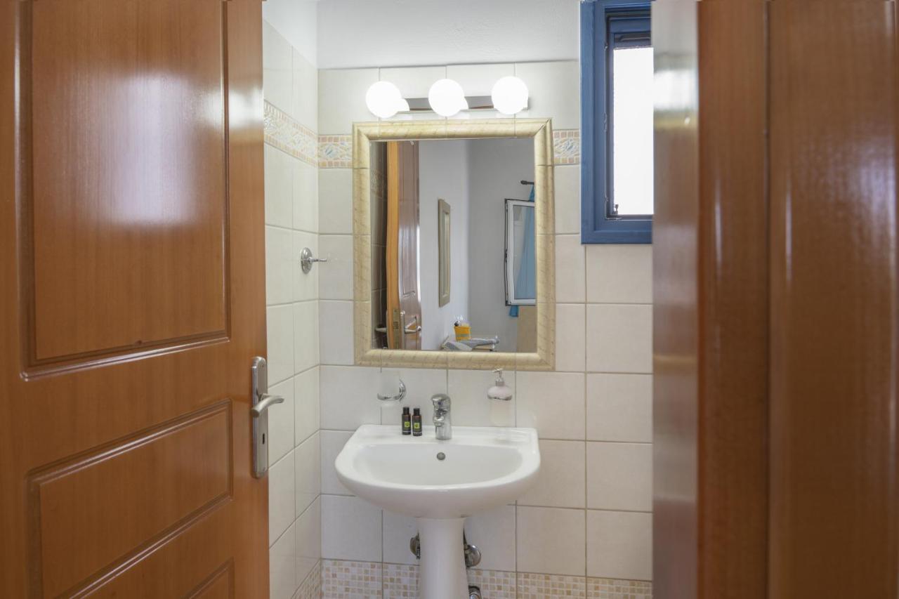 Ninemia Serifos 1 Apartment *